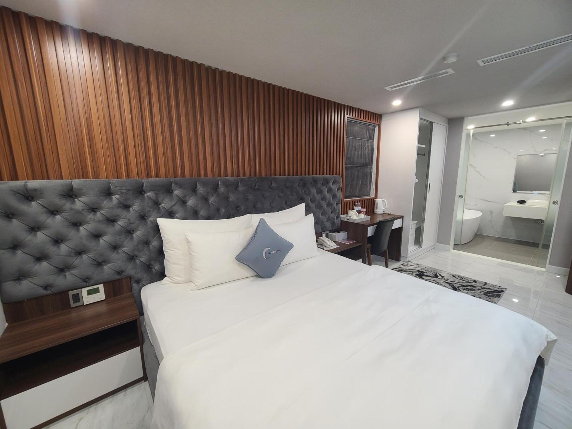 The Moon Hotel 3 Ho Chi Minh-stad Buitenkant foto
